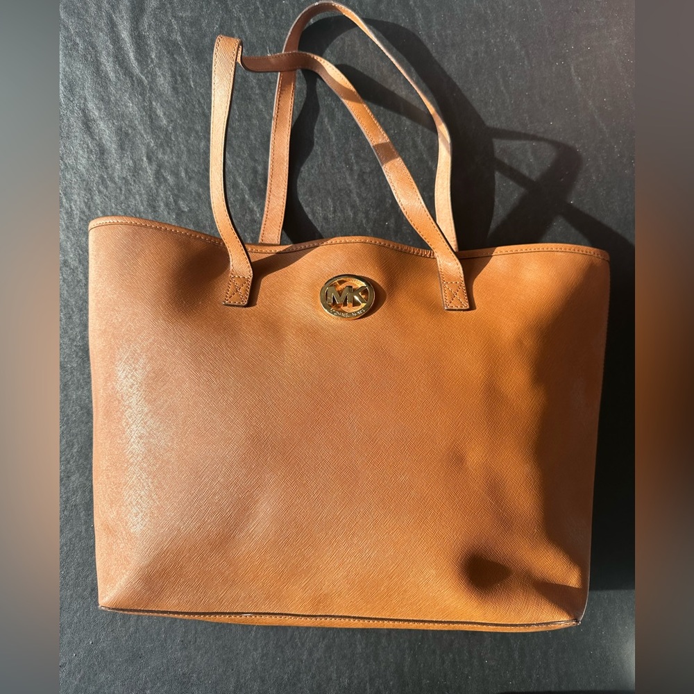 100% Authentic Brown Michael Kors Tote